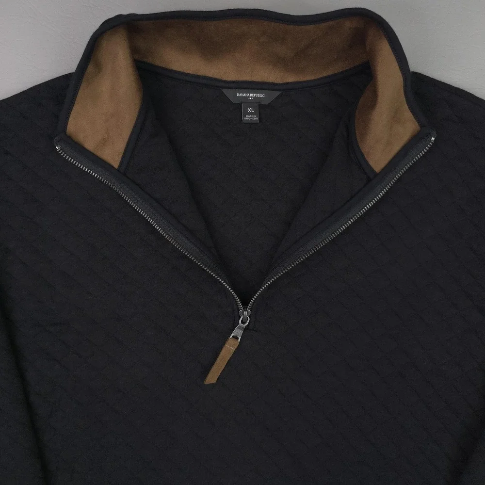 Banana Republic Sweater Mens XL Black 1/4 Zip Knit Pullover Quilted Geometric